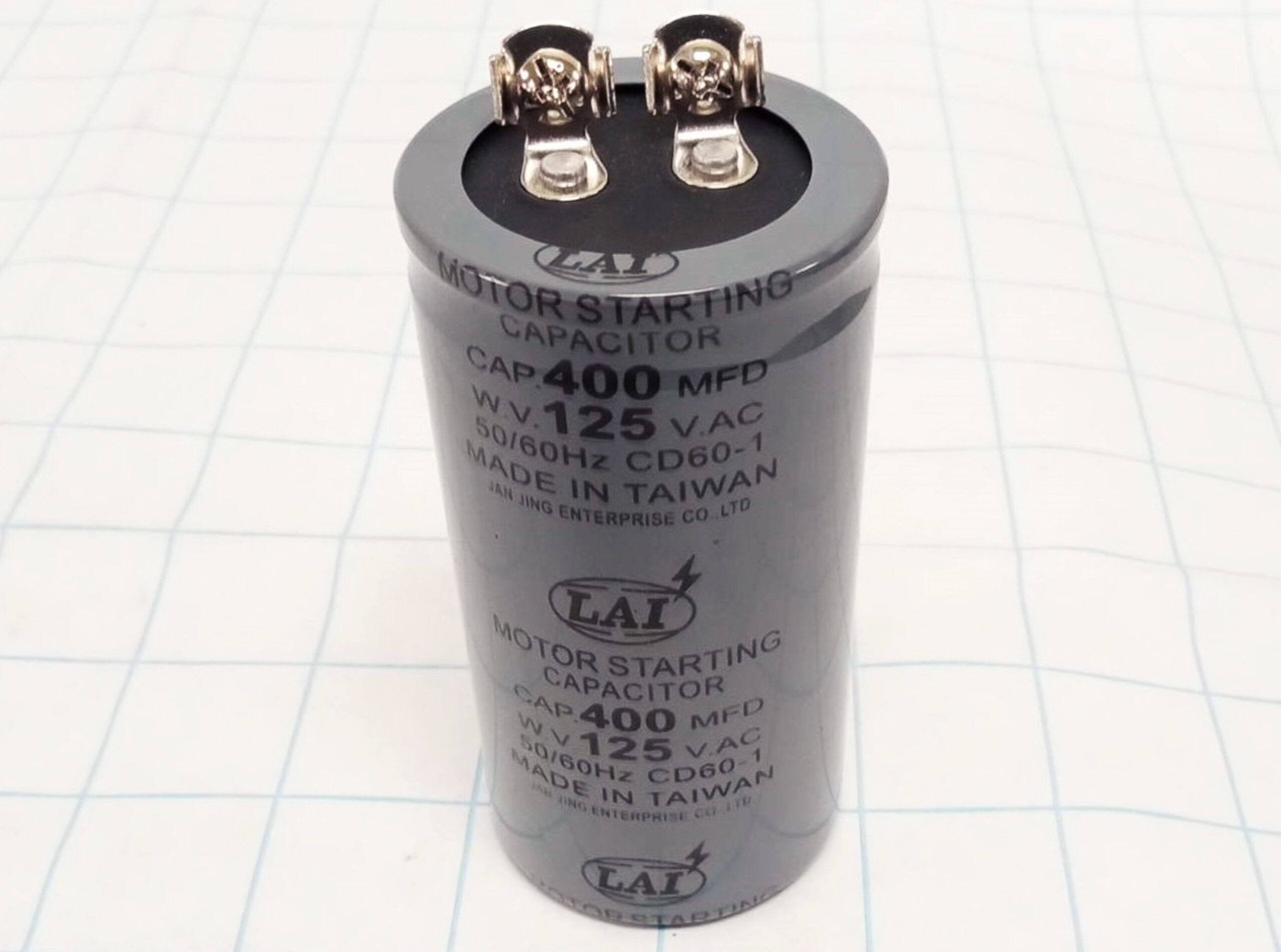 14|12 Bandsaw Start capacitor 400mfd-125vac - Image 1