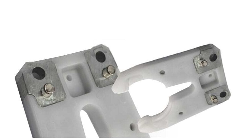 ISO30 Tool Holder Clip - Image 1